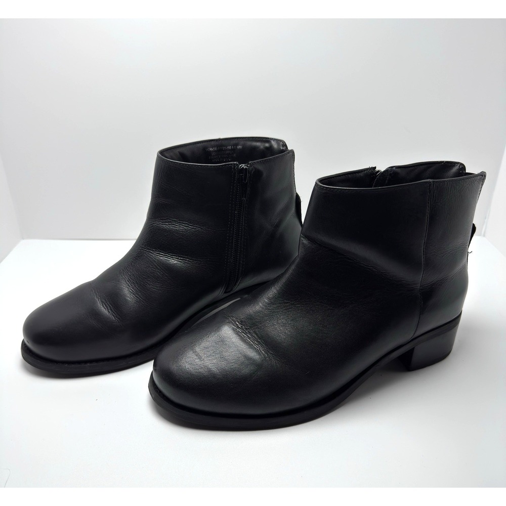 David Tate Womens Size9.5 WW Black Leather Ankle Boots Low Heel Side Zip